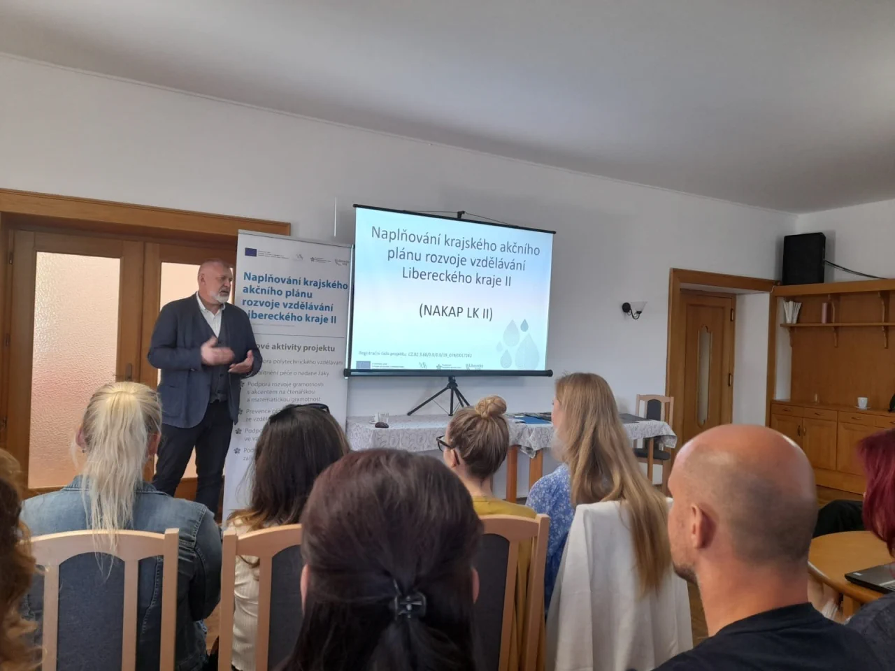 foto ze setkání platformy